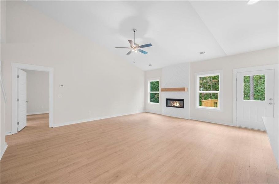 Spacious, unfurnished interior of a new home in , Dahlonega (Image 36). Spacious, unfurnished interior of a new home in , Dahlonega (Image 36).
