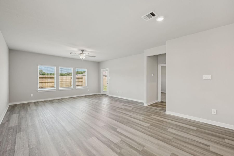 Photo is not of the actual home but is an inspirational photo of builder’s model home and may depict options, furnishings, and/or decorator features that are not included. Photo is not of the actual home but is an inspirational photo of builder’s model home and may depict options, furnishings, and/or decorator features that are not included.