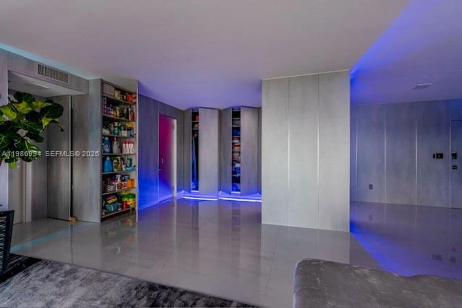 Custom made closets Custom made closets