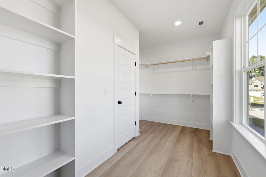 17-web-or-mls-_2109674