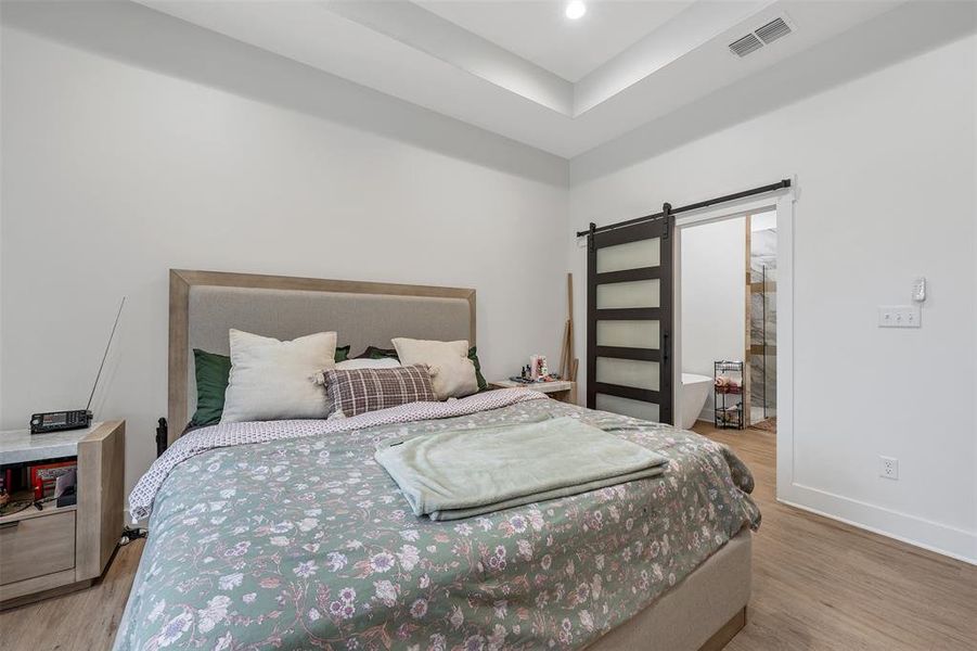 Furnished interior view inside a new home in , Tyler (Image 27).