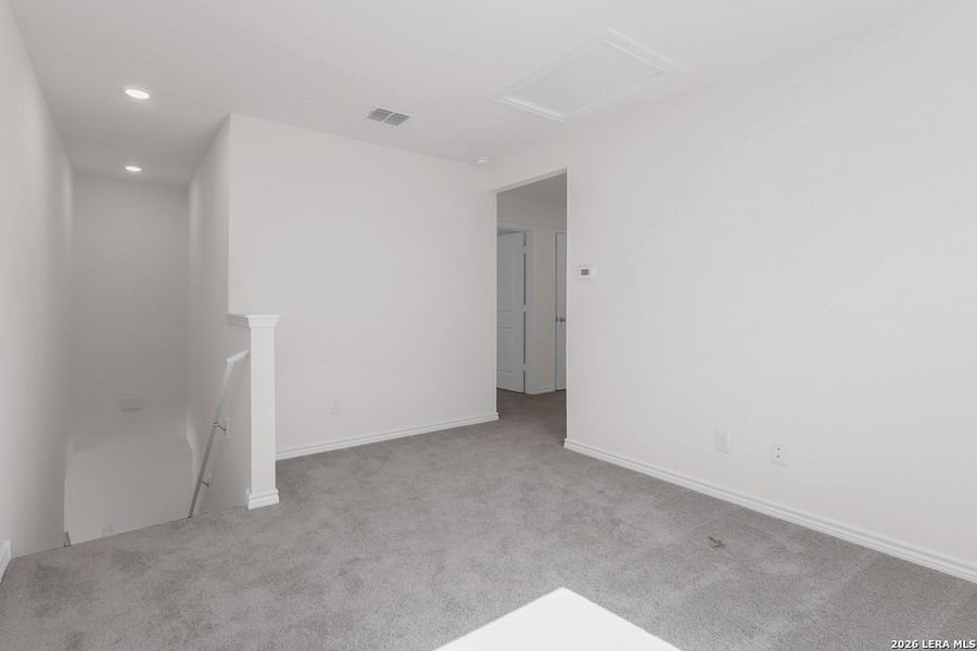 Spacious, unfurnished interior of a new home in Medina Crossing, Von Ormy (Image 8). Spacious, unfurnished interior of a new home in Medina Crossing, Von Ormy (Image 8).