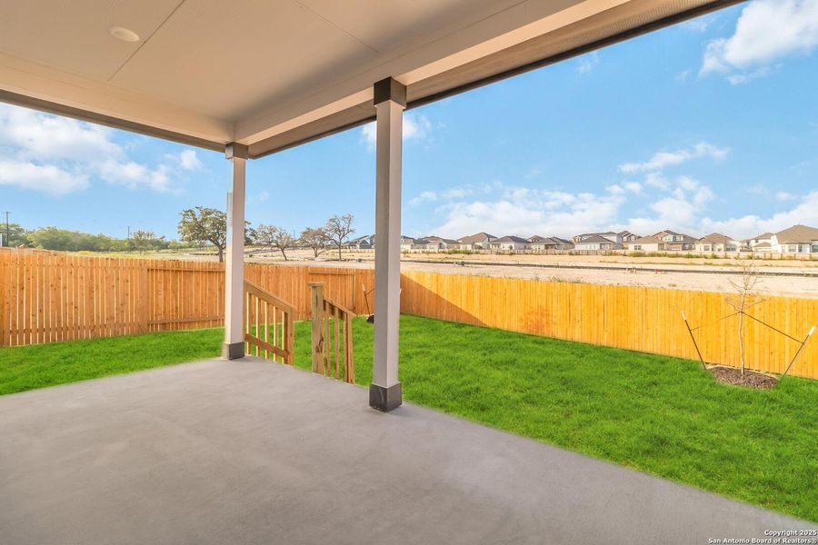 Furnished interior view inside a new home in Hunters Ranch, San Antonio (Image 4). Furnished interior view inside a new home in Hunters Ranch, San Antonio (Image 4).