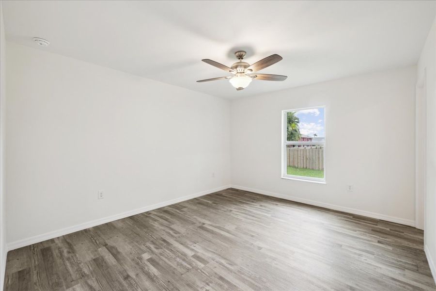 Representative unfurnished interior of a home built from the The Sunshine Retreat by Sunlife Homes LLC in Cape Coral, Cape Coral (Image 18).