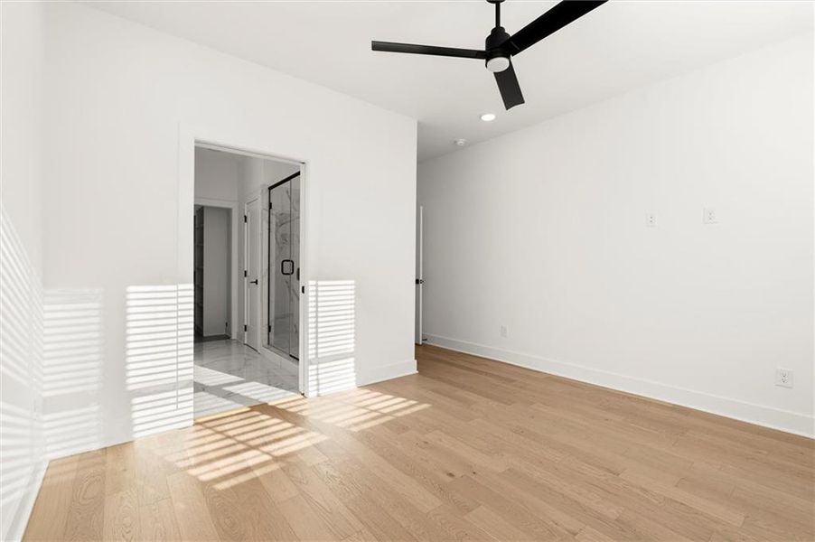 Spacious, unfurnished interior of a new home in The Gathering – Alpharetta, Alpharetta (Image 26). Spacious, unfurnished interior of a new home in The Gathering – Alpharetta, Alpharetta (Image 26).