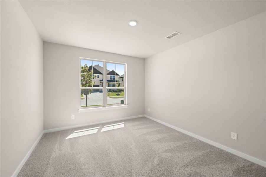 Spacious, unfurnished interior of a new home in Country Hollow Sales Phase 1, Aledo (Image 27). Spacious, unfurnished interior of a new home in Country Hollow Sales Phase 1, Aledo (Image 27).
