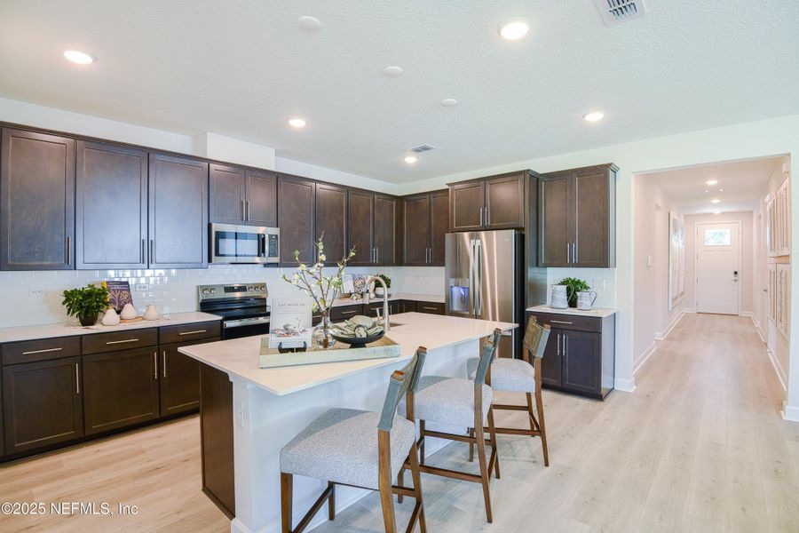 Furnished interior view inside a new home in Woodbridge, Fernandina Beach (Image 11).