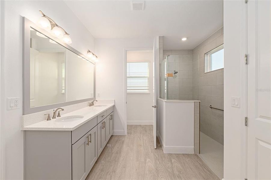 Furnished interior view inside a new home in , Ocala (Image 5).