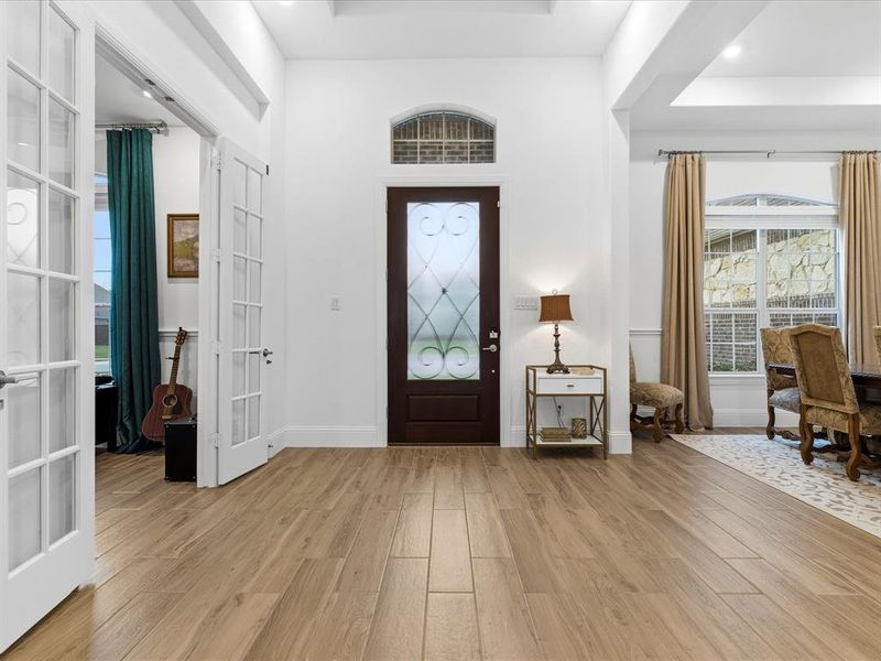 Furnished interior view inside a new home in Gean Estates, Keller (Image 11).