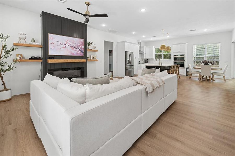 Furnished interior view inside a new home in , Fort White (Image 30).