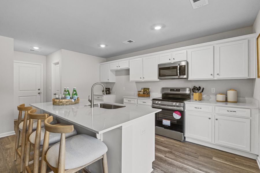Furnished interior view inside a new home in Canary Woods, Hopkins (Image 10).