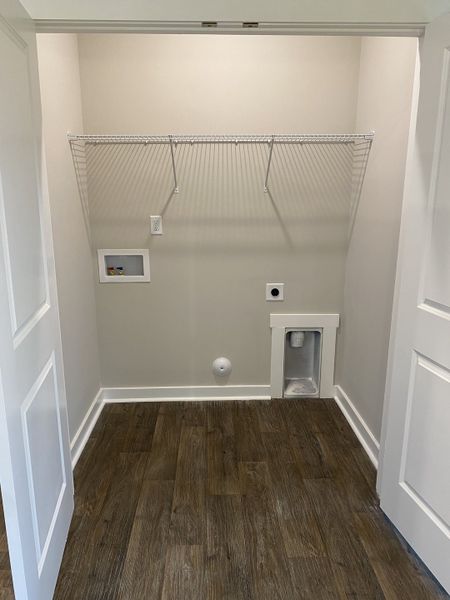 Representative unfurnished interior of a home built from the Elkwood by Foundation Home Builders LLC in Pinnix Loop, Burlington (Image 17).