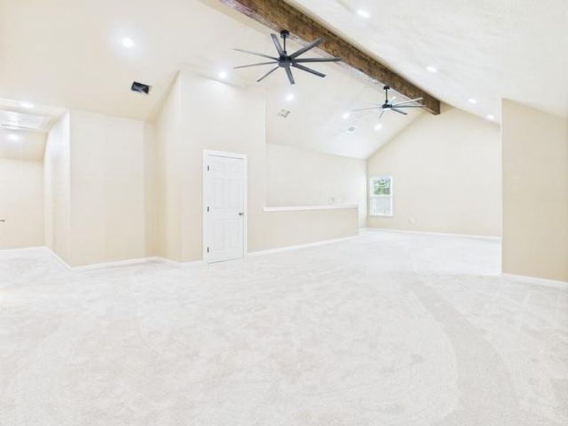 Spacious, unfurnished interior of a new home in , Athens (Image 21). Spacious, unfurnished interior of a new home in , Athens (Image 21).