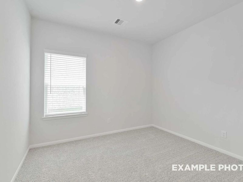 Spacious, unfurnished interior of a new home in Caney Creek Place, Conroe (Image 26).