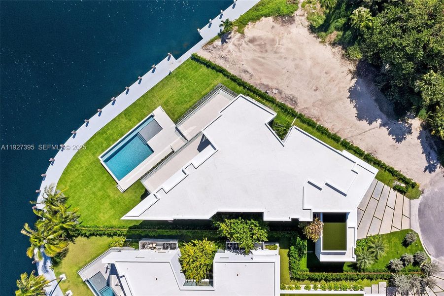 Image 17 of a home in .