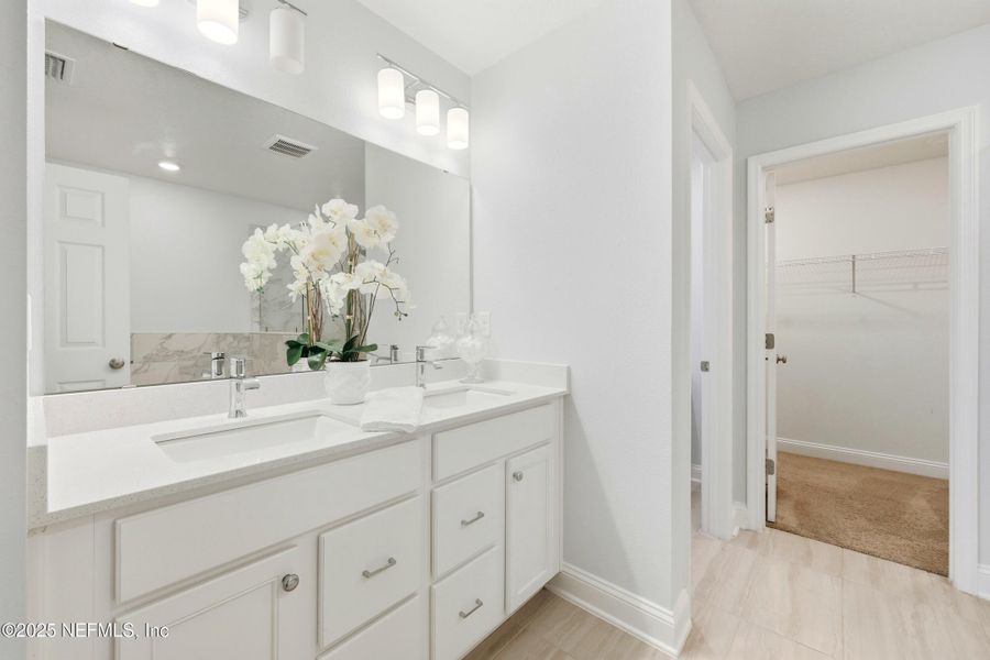 Furnished interior view inside a new home in , St. Augustine (Image 28).