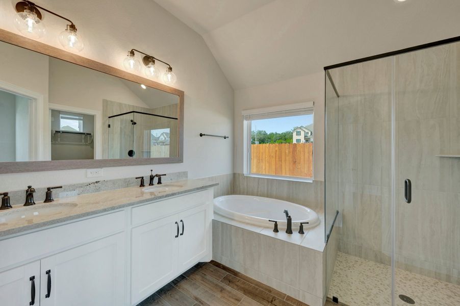 Owner's Bath Owner's Bath