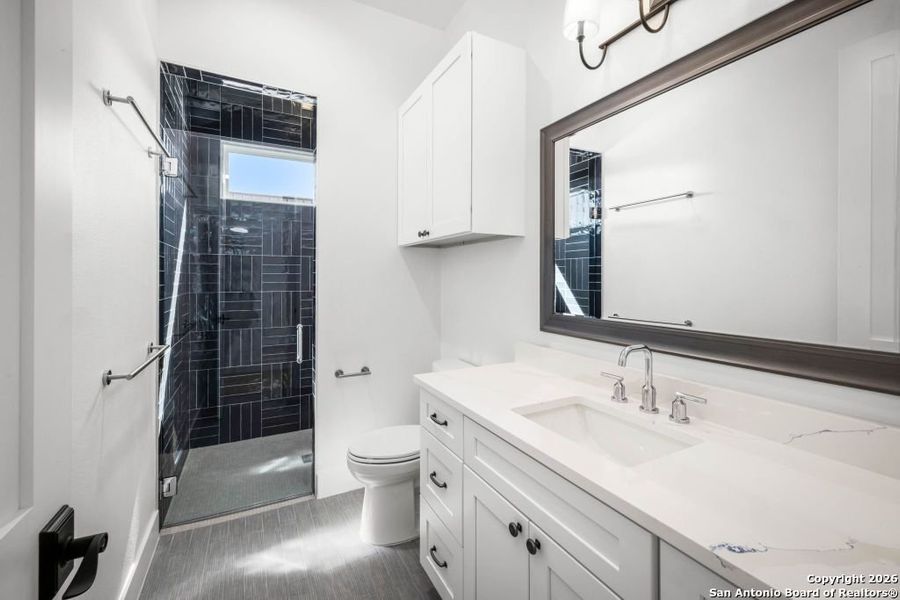 Furnished interior view inside a new home in , New Braunfels (Image 10).