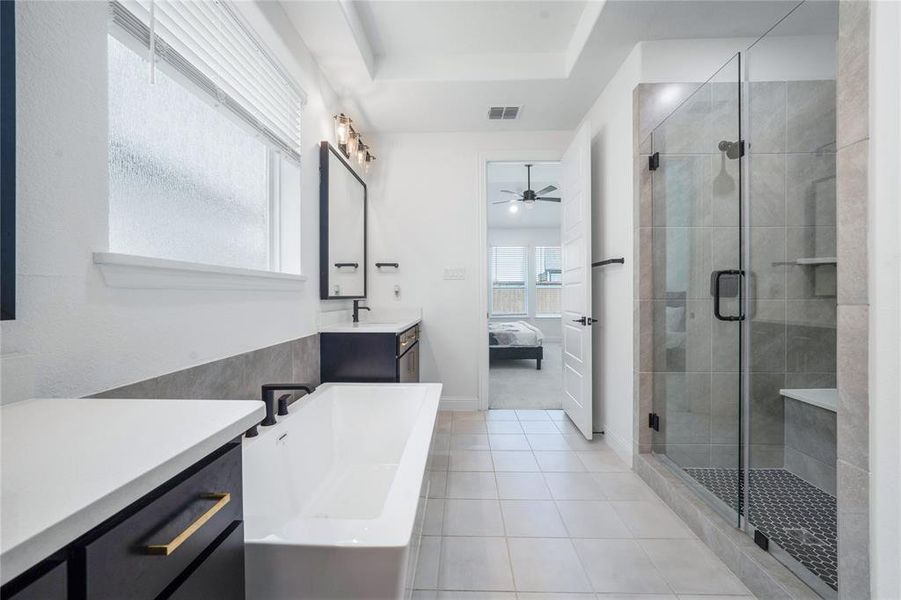 Furnished interior view inside a new home in , Frisco (Image 7).