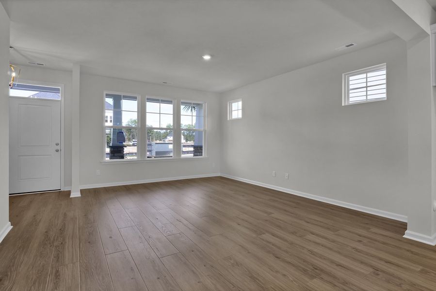 Spacious, unfurnished interior of a new home in Grand Park, Leland (Image 13). Spacious, unfurnished interior of a new home in Grand Park, Leland (Image 13).