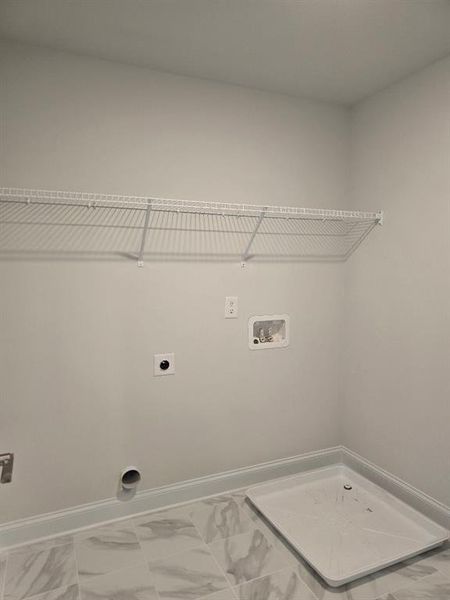 Spacious, unfurnished interior of a new home in Waters Edge, Mansfield (Image 21).