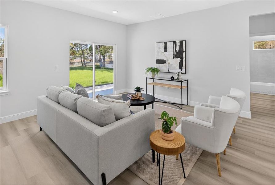 Furnished interior view inside a new home in , Dunnellon (Image 11).