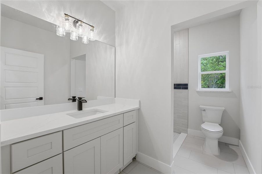 Furnished interior view inside a new home in , Kissimmee (Image 14).