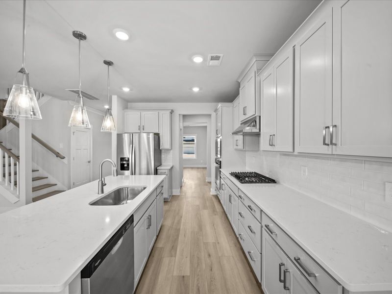 Furnished interior view inside a new home in Riverwood Farm, Piedmont (Image 5).