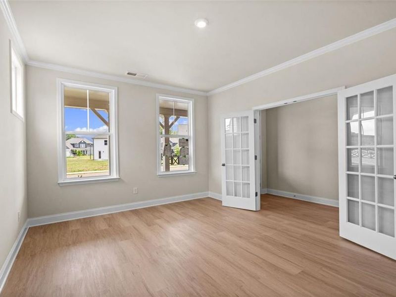 Spacious, unfurnished interior of a new home in Wehunt Meadows, Hoschton (Image 18).