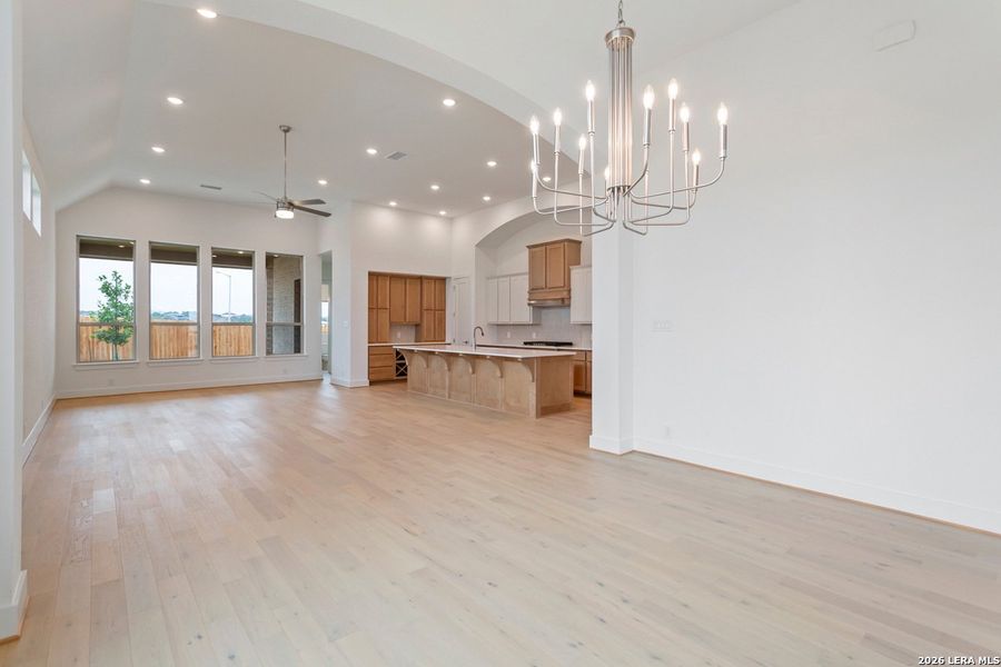Spacious, unfurnished interior of a new home in Briggs Ranch, San Antonio (Image 23).