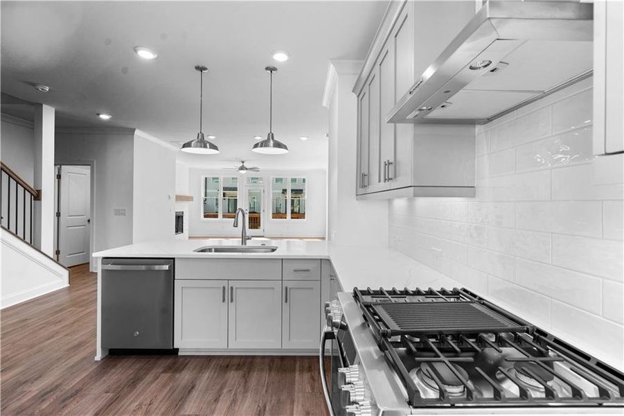 Furnished interior view inside a new home in Evanshire Townhomes, Duluth (Image 9).