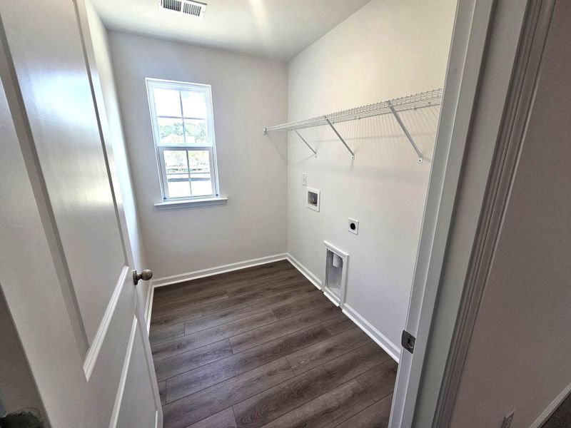 Spacious, unfurnished interior of a new home in Creekside at Andrews, Summerville (Image 10).