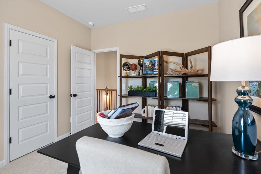 The Norwood II- Loft Office
