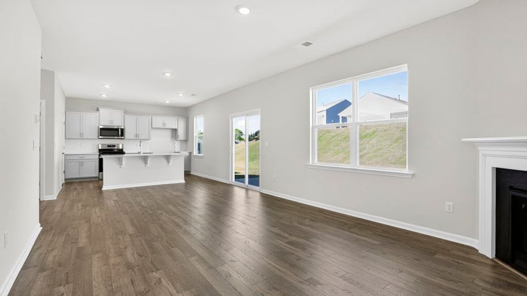 Spacious, unfurnished interior of a new home in Spring Ridge, Anderson (Image 25).