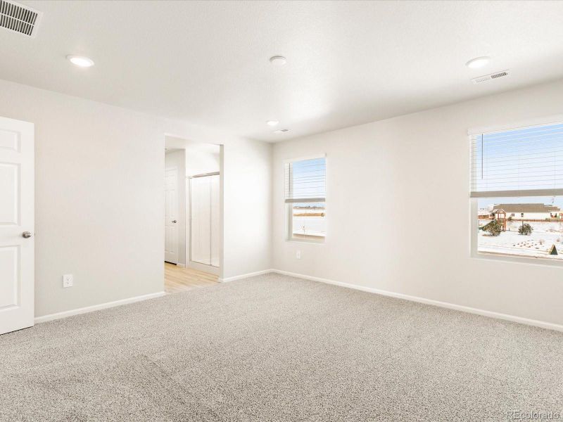 Spacious, unfurnished interior of a new home in Revere at Johnstown, Johnstown (Image 31). Spacious, unfurnished interior of a new home in Revere at Johnstown, Johnstown (Image 31).