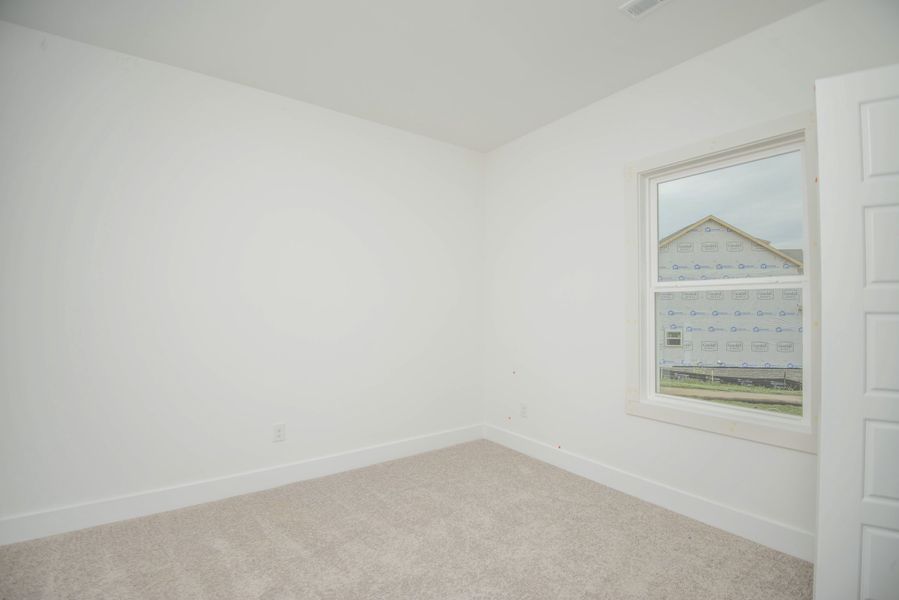 *Photo of example home. Selections and Finishes May Vary.*