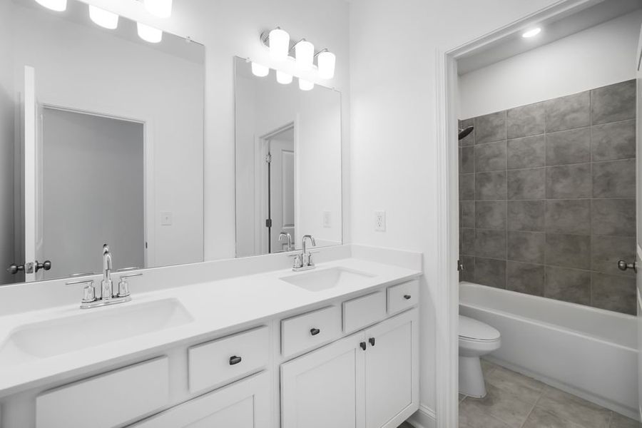 Furnished interior view inside a new home in Kennison Creek, Cumming (Image 9). Furnished interior view inside a new home in Kennison Creek, Cumming (Image 9).