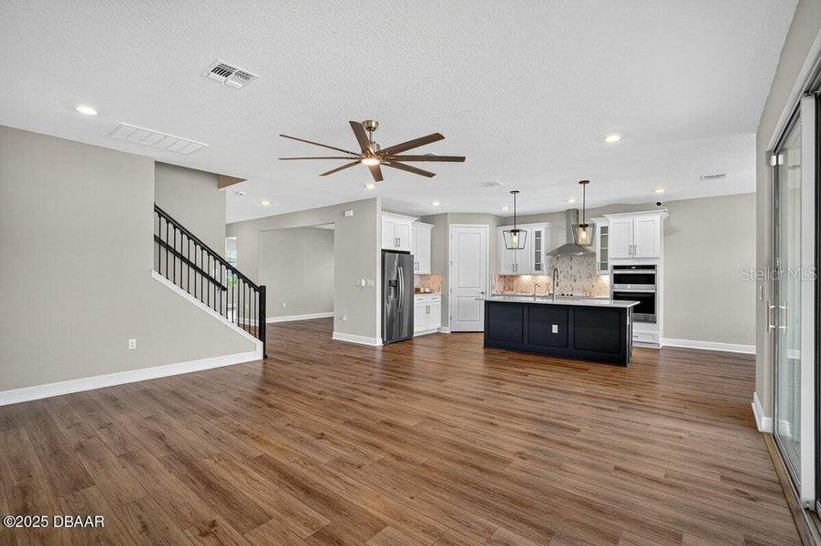 Spacious, unfurnished interior of a new home in Legends Preserve - Reserve Series, Daytona Beach (Image 34). Spacious, unfurnished interior of a new home in Legends Preserve - Reserve Series, Daytona Beach (Image 34).