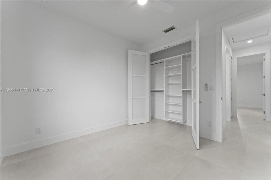 Spacious, unfurnished interior of a new home in , Lehigh Acres (Image 22). Spacious, unfurnished interior of a new home in , Lehigh Acres (Image 22).