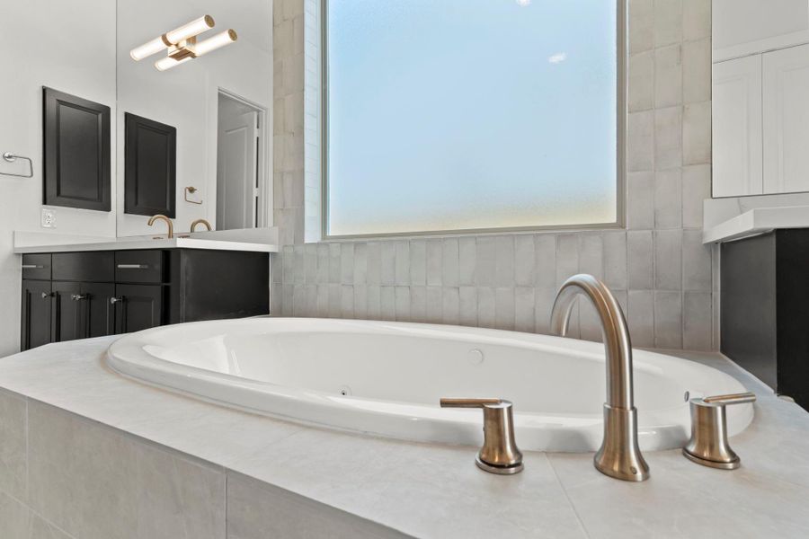 Close-up of interior finishes inside a home in Elyson 45' & 70', Katy (Image 15).