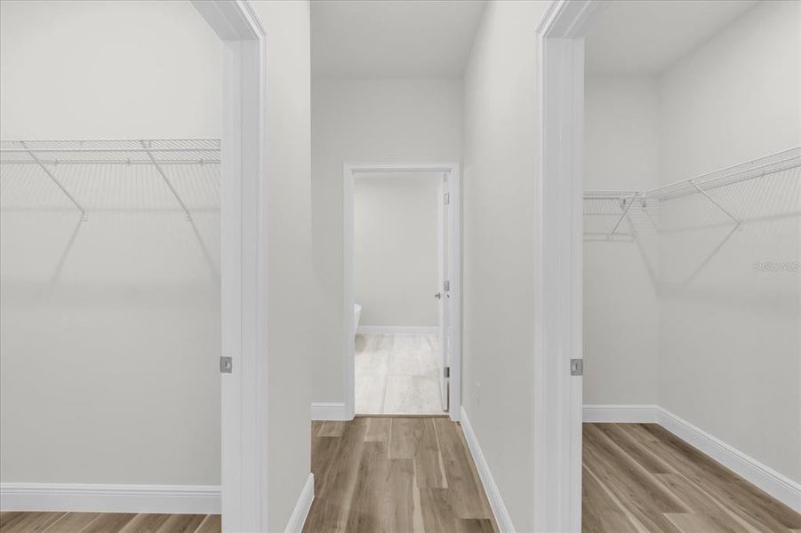 Spacious, unfurnished interior of a new home in , Citrus Springs (Image 19).