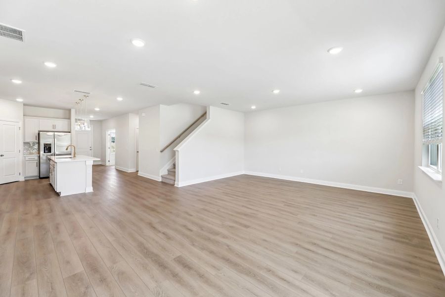 Spacious, unfurnished interior of a new home in Cades Bluff, Lebanon (Image 21). Spacious, unfurnished interior of a new home in Cades Bluff, Lebanon (Image 21).