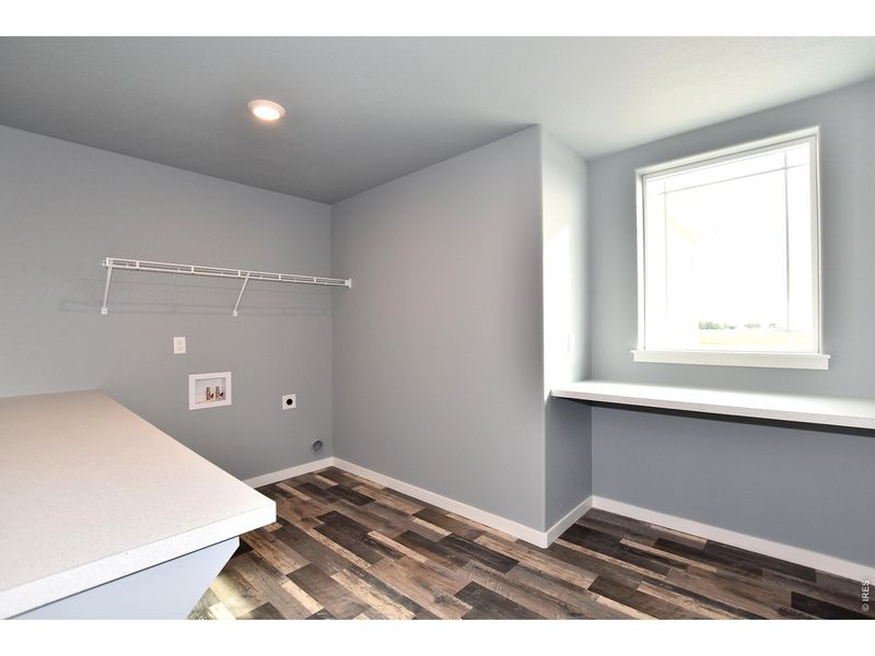 Spacious, unfurnished interior of a new home in , Johnstown (Image 39).
