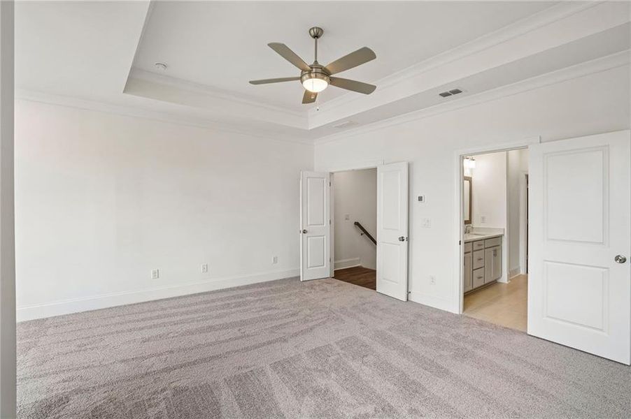 Spacious, unfurnished interior of a new home in Waterhaven, Cumming (Image 20).