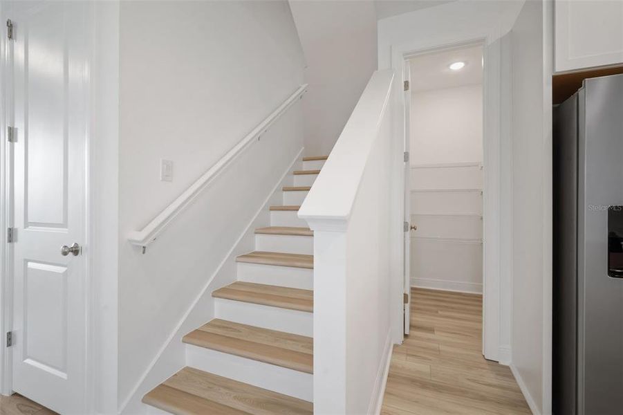 Spacious, unfurnished interior of a new home in North River Ranch, Parrish (Image 39).