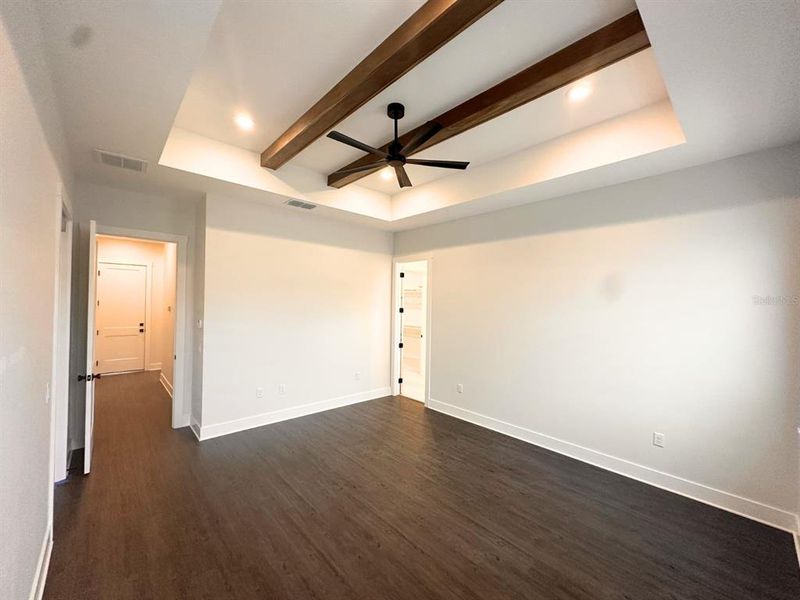 Spacious, unfurnished interior of a new home in , Winter Haven (Image 34).