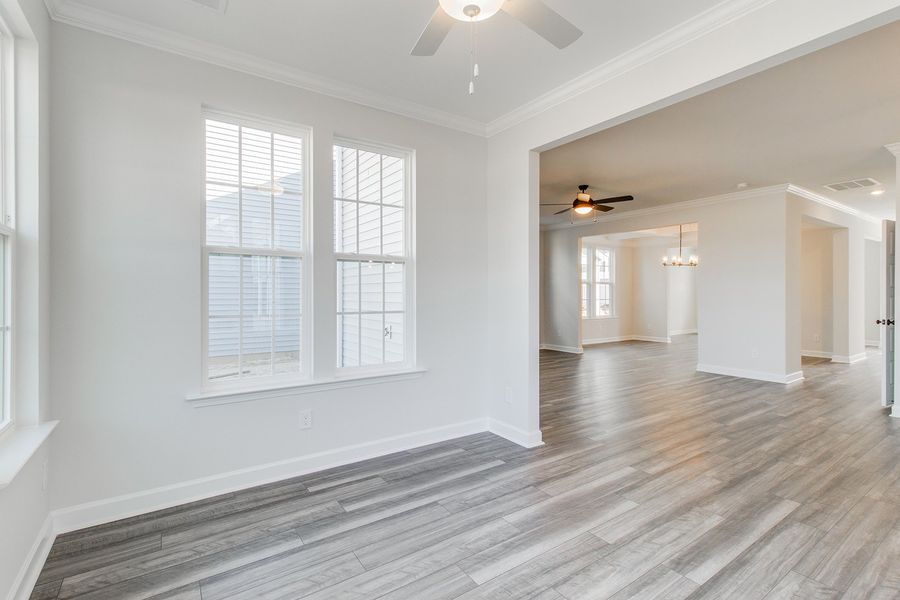 Spacious, unfurnished interior of a new home in Hendrix Farms, Lexington (Image 29).