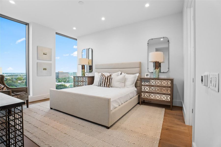 Furnished interior view inside a new home in Hawthorne, Houston (Image 18). Furnished interior view inside a new home in Hawthorne, Houston (Image 18).