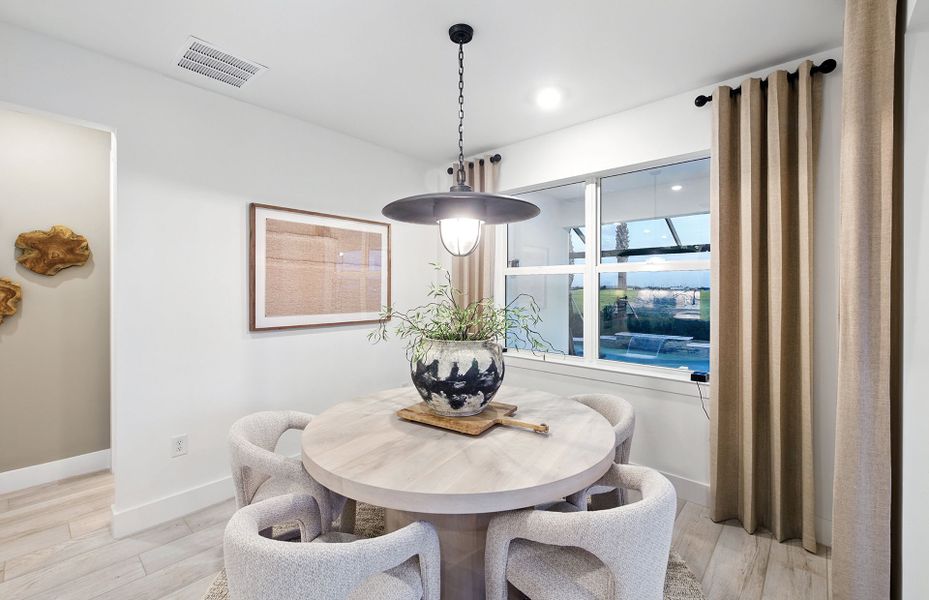 Cafe area located off the ktichen