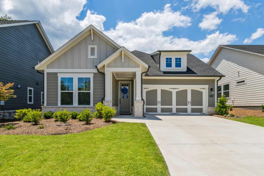 Front exterior of a home in the Maple Grove at Towne Lake community, located in Woodstock, GA (Image 21).